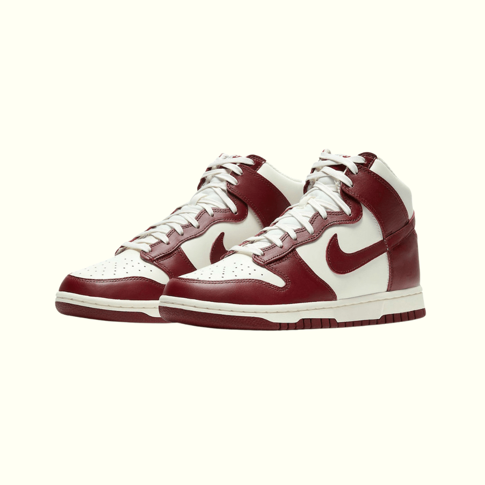 Nike Dunk High "Team Red"