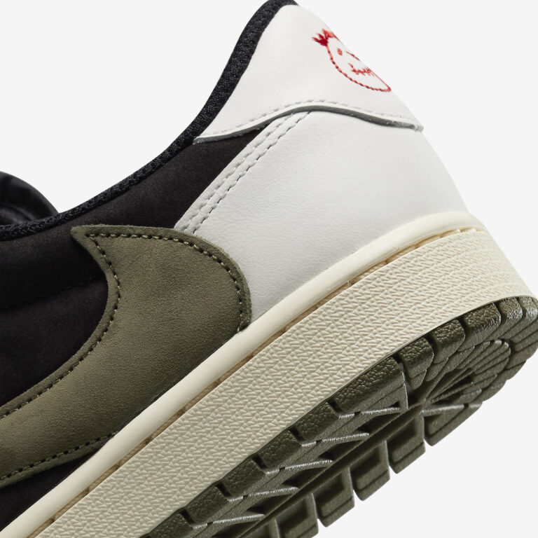 Travis Scott x Air Jordan 1 Low OG SP WMNS “Olive” DZ4137-106