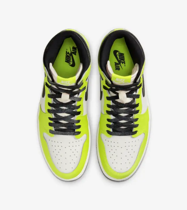 Nike Air Jordan 1 High “Volt” 555088-702