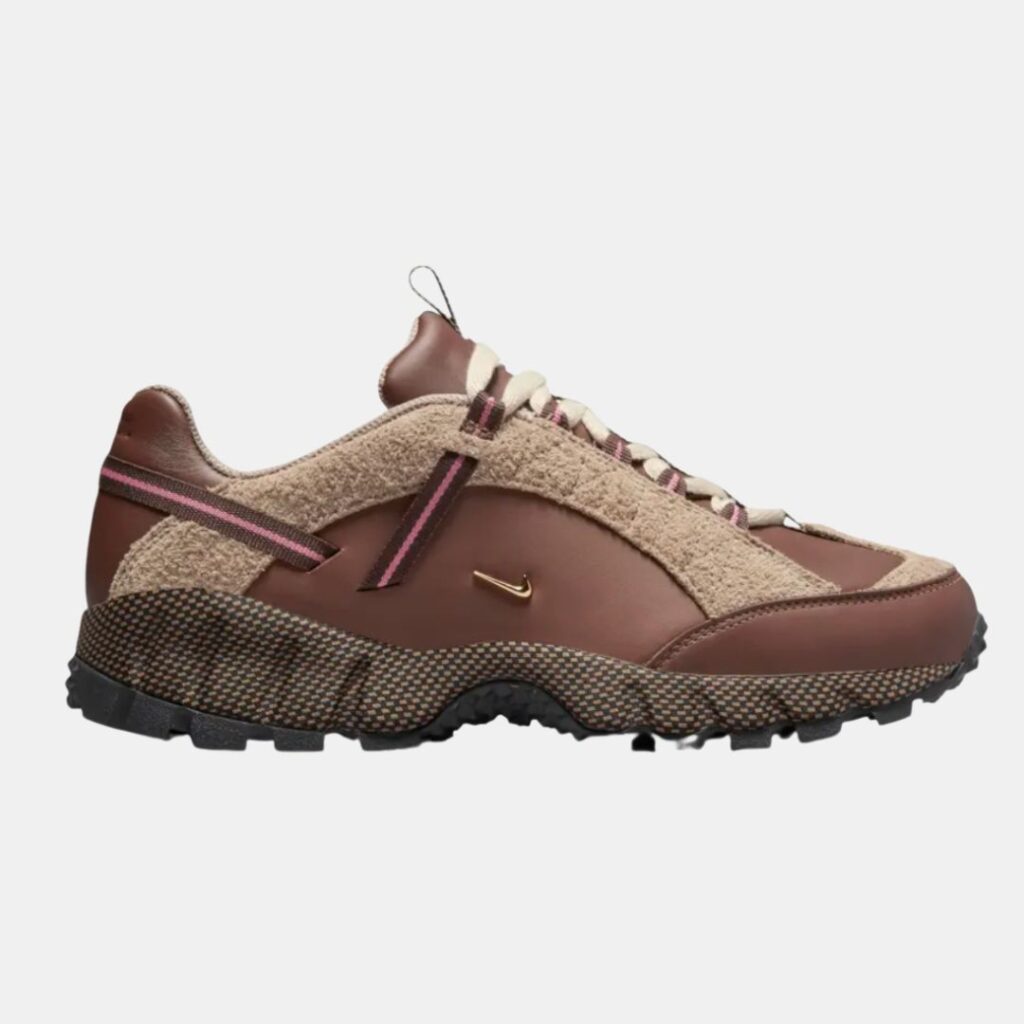 Nike Air Humara x Jacquemus “Ale Brown” DR0420-200