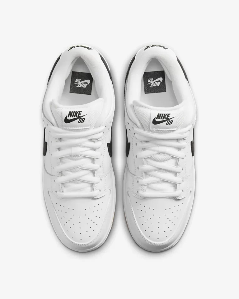 Nike SB Dunk Low “White Gum” CD2563-101