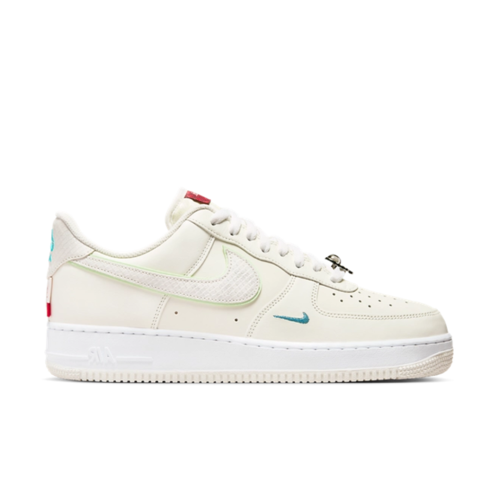 Nike Air Force 1 ‘Year of the Dragon’ FZ5052-131