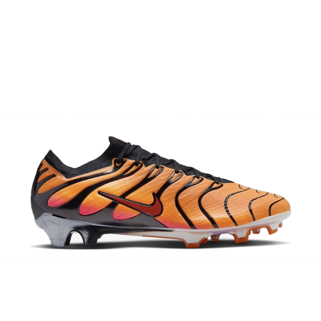 Air Max Plus x Nike Mercurial Vapor 15 ‘Sunset’ FJ2704-001