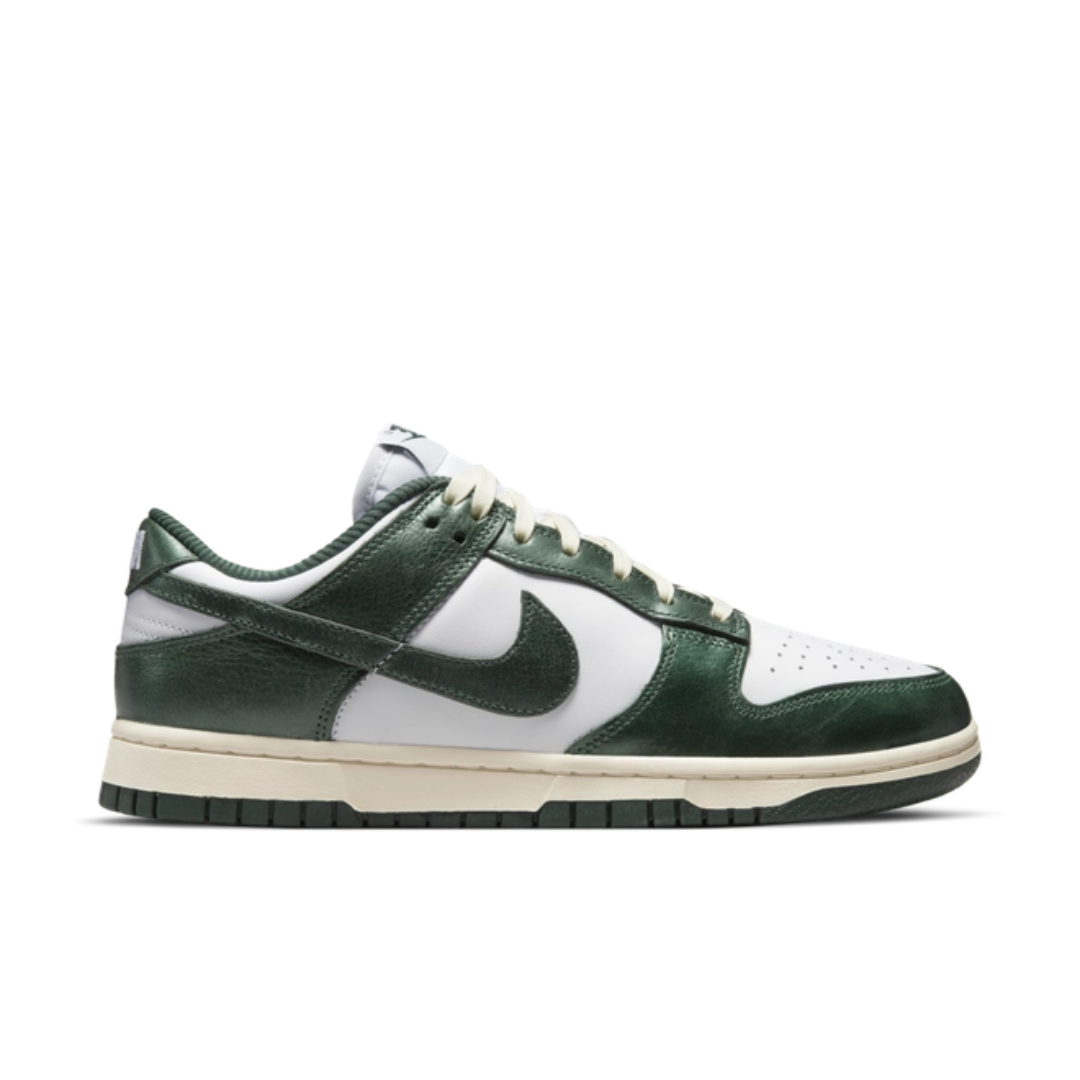 Nike Dunk Low ‘Vintage Green’ DQ8580-100