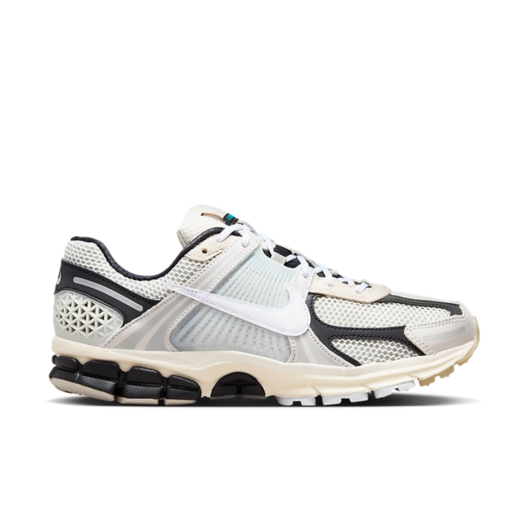 Nike Zoom Vomero 5 ‘Supersonic’ FN7649-110