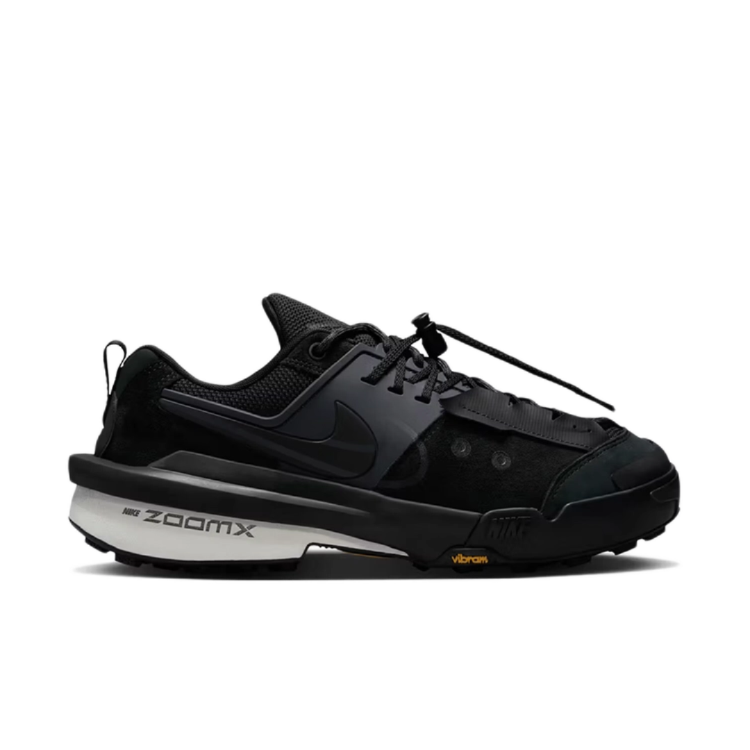 sacai x Nike Zegamadome SP ‘Black’ HQ8618-001