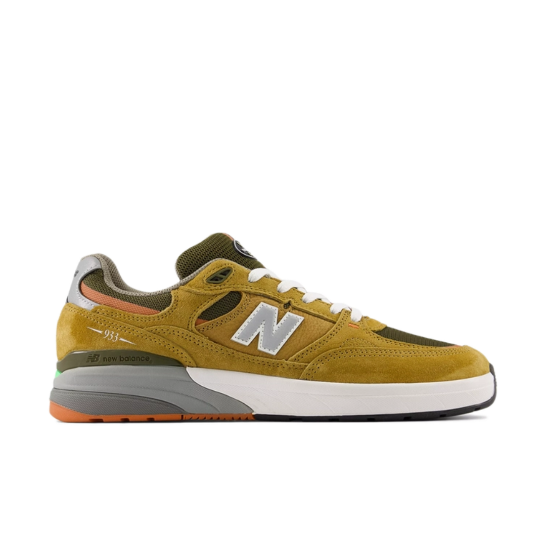 New Balance Numeric Andrew Reynolds 933 ‘Camel’ NM933MNO