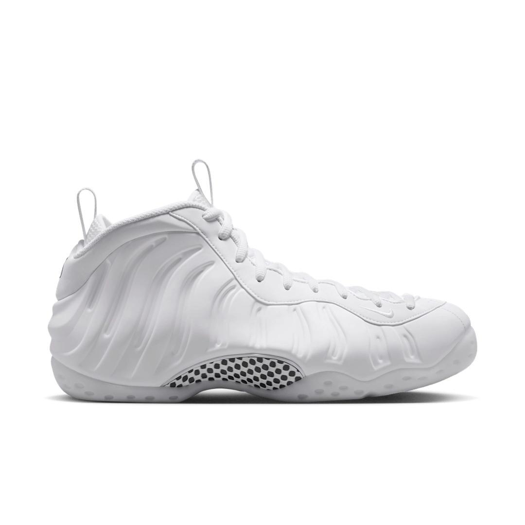 Nike Air Foamposite One ‘Triple White’ HJ5195-100
