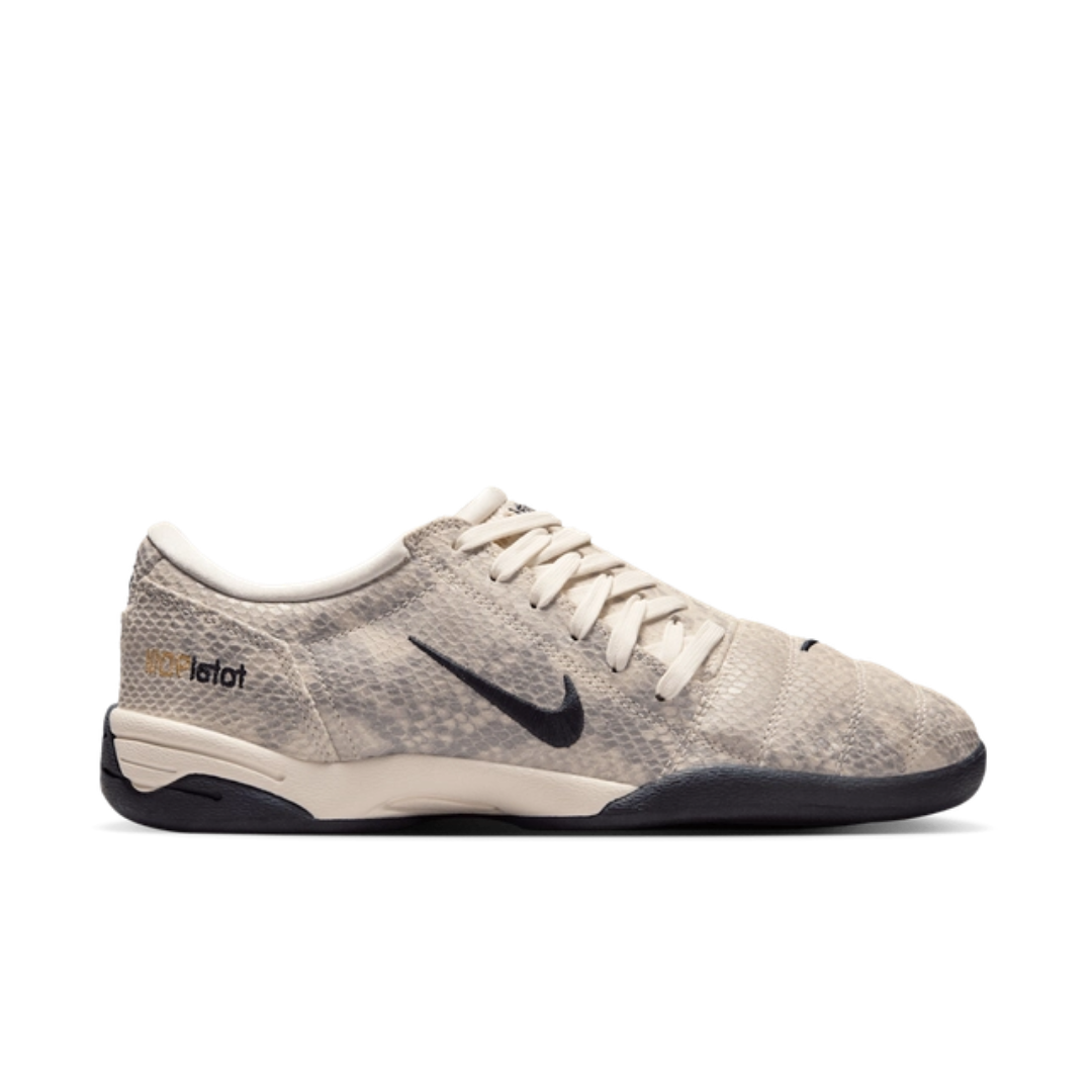 Nike Total 90 SE WMNS ‘Pale Ivory’ IB4204-100