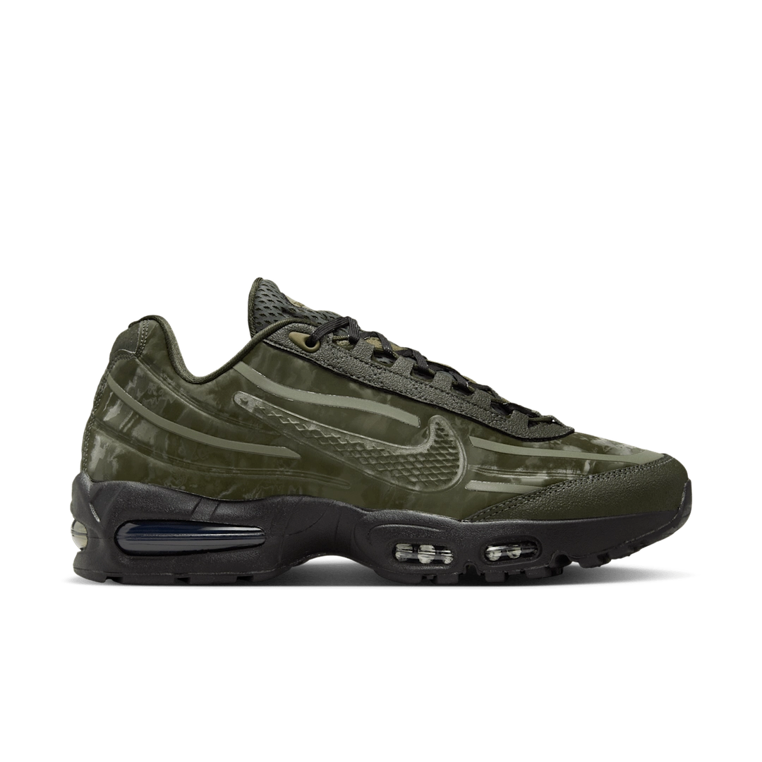WORKSOUT x Nike Air Max 95 ‘Medium Olive’ HQ0263-300