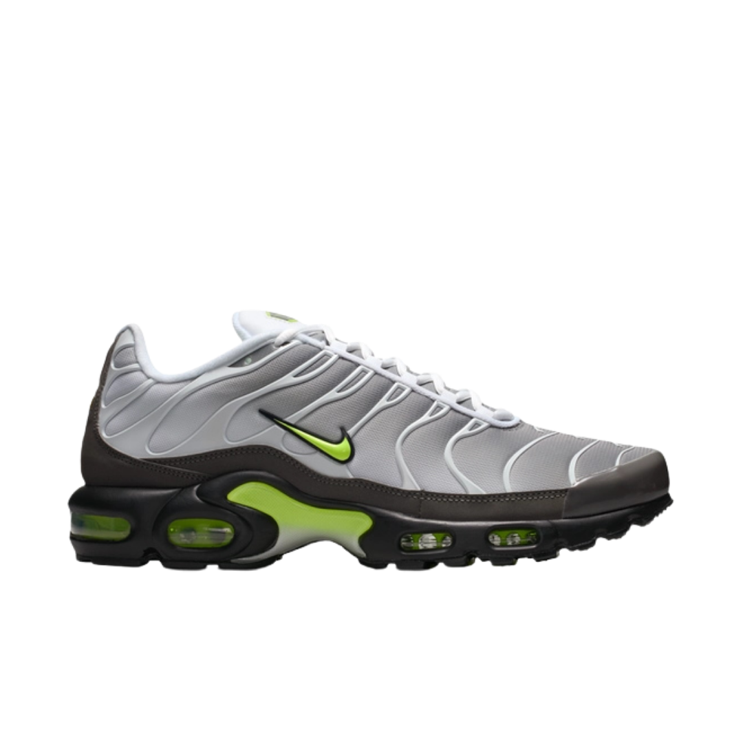 Nike Air Max Plus ‘Neon’ IQ0288-100