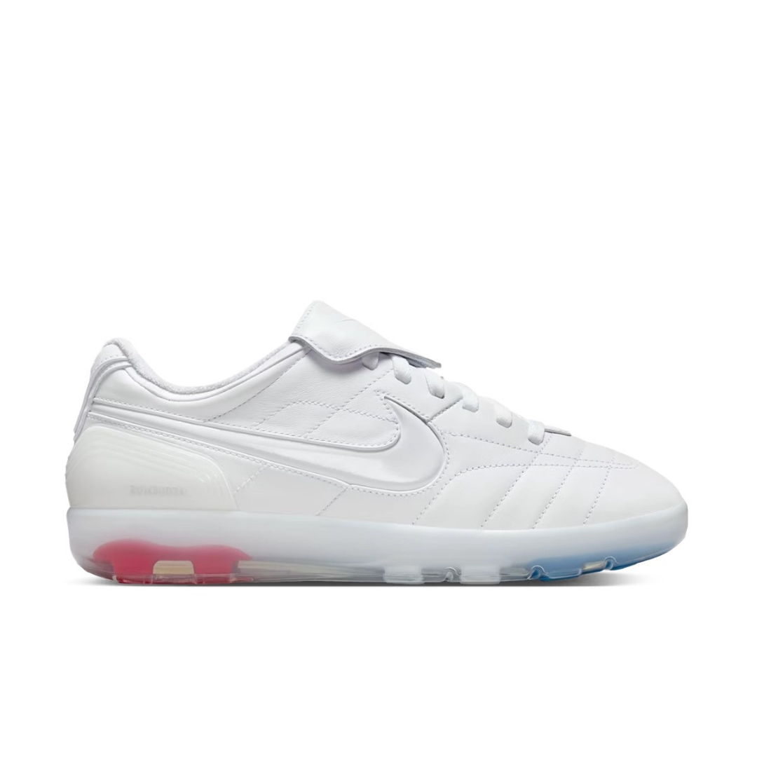 Jacquemus x Nike Cryoshot Tiempo R10 ‘France’ IO0619-100