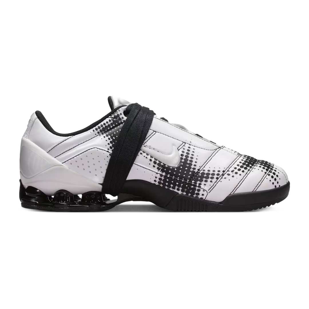 Nike Total 90 Shox Magia ‘White & Black’ IR8176-100